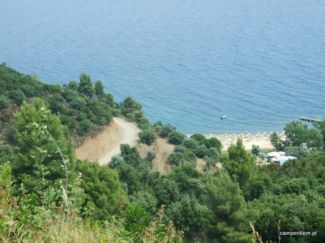 Sithonia, malownicza droga pomiędzy Portokali Beach, a Ormos Panagias